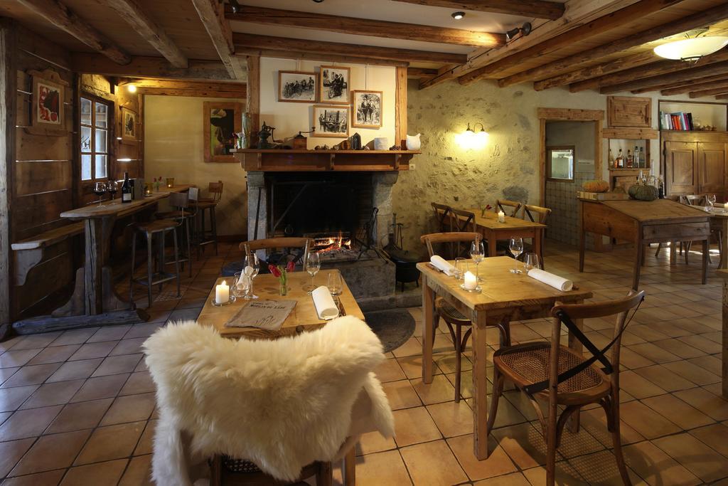 Auberge Du Moulin De Lere Vailly Eksteriør billede