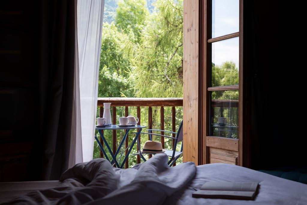Auberge Du Moulin De Lere Vailly Eksteriør billede